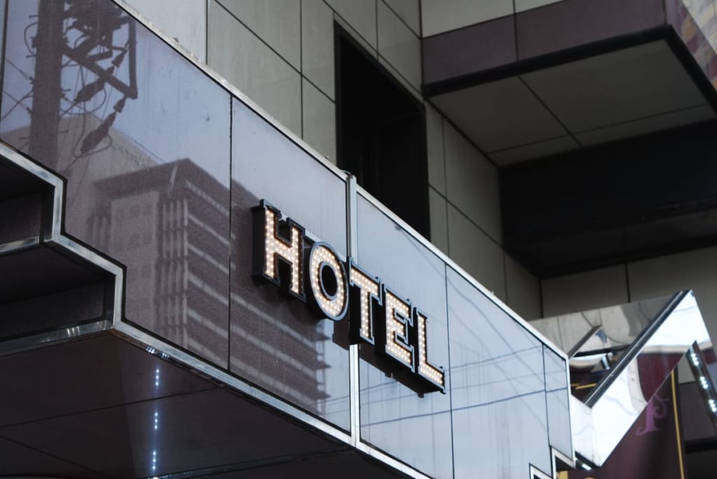 デリヘルのホテル代を支払う方法1：ホテル代込みプランの場合